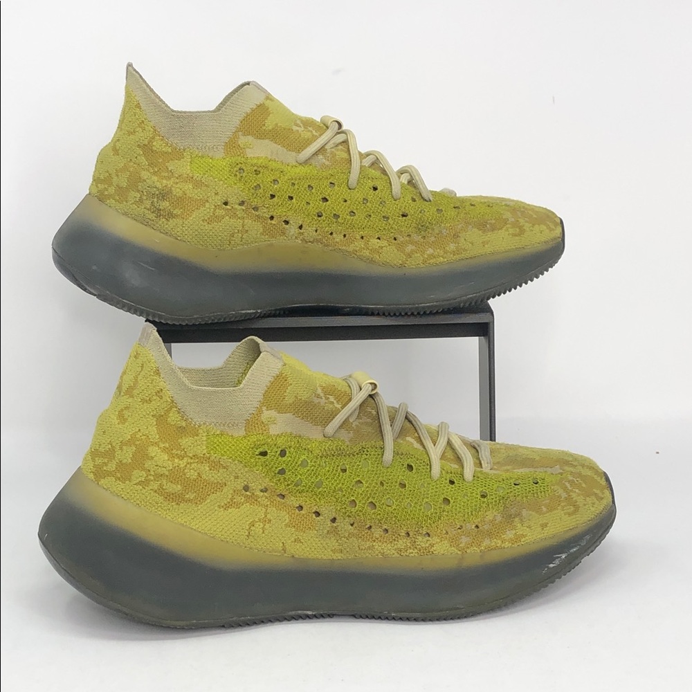 Adidas Yeezy Boost 380 Hylyte Yellow FZ4990 Sneakers - Size 11 No Box